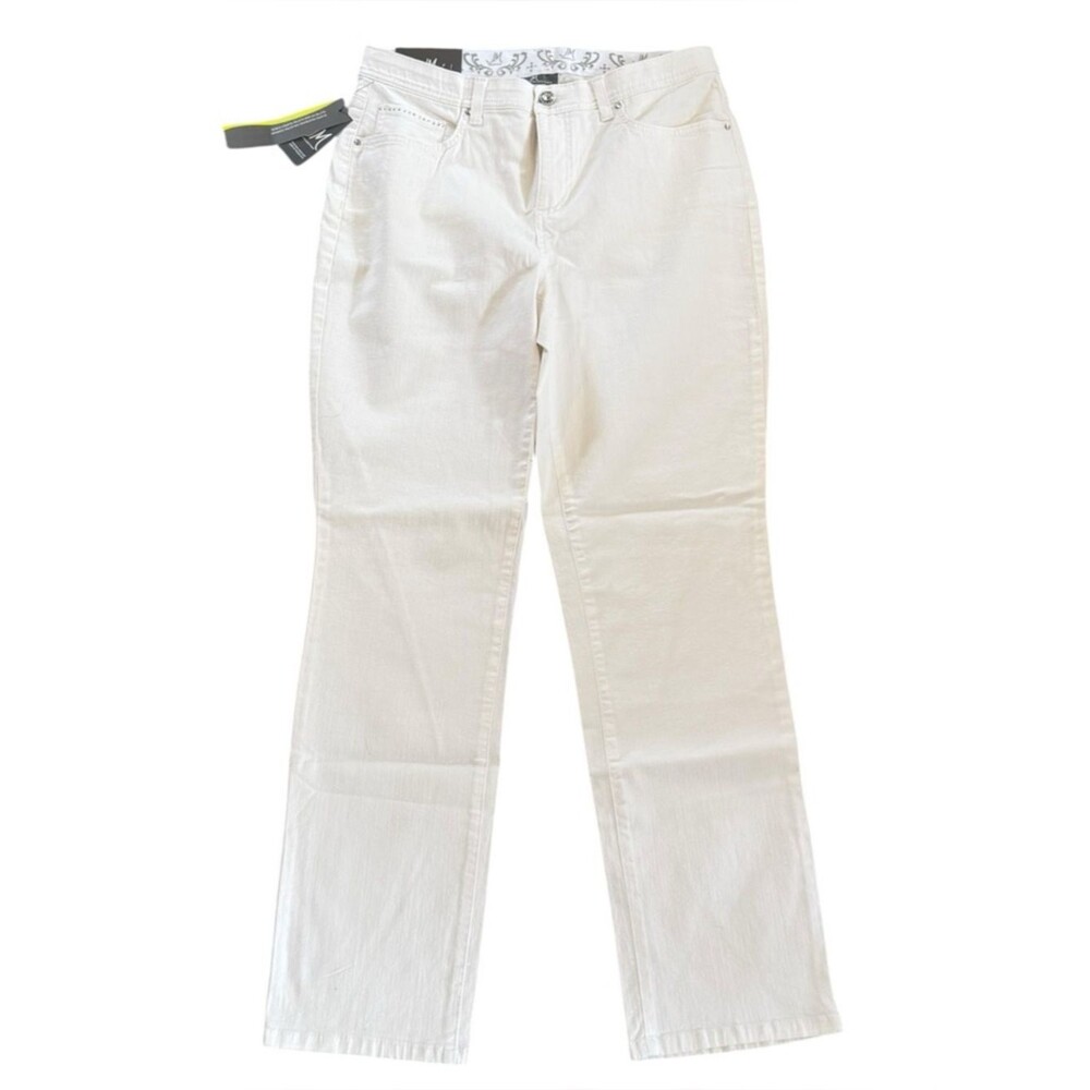 JM Collection Straight Leg White Embellished Pocket Curvy Fit Jeans. 10. NEW.